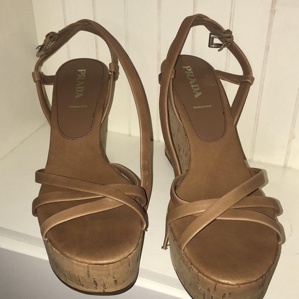 Perfect Prada’s for the summer